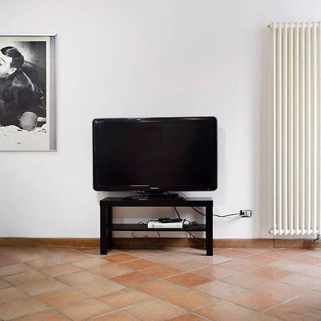 Giardino D'Atri Apartment Наполи Екстериор снимка