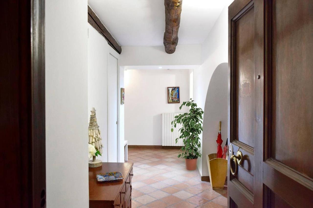 Giardino D'Atri Apartment Наполи Екстериор снимка
