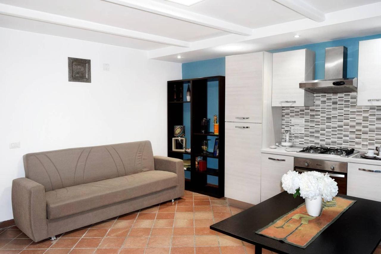Giardino D'Atri Apartment Наполи Екстериор снимка